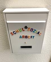 Briefkasten, Standort vor dem Büro SSA